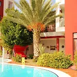 Готель Carna Garden 3*