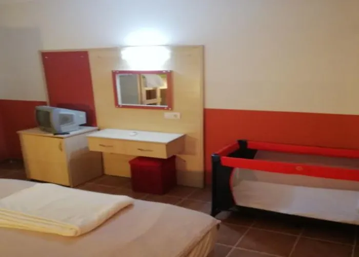 Carna Garden 3* Side