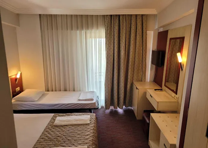 Carna Garden Hotel 3*