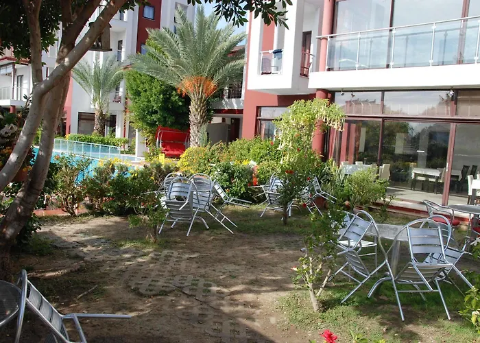 Hotel Carna Garden