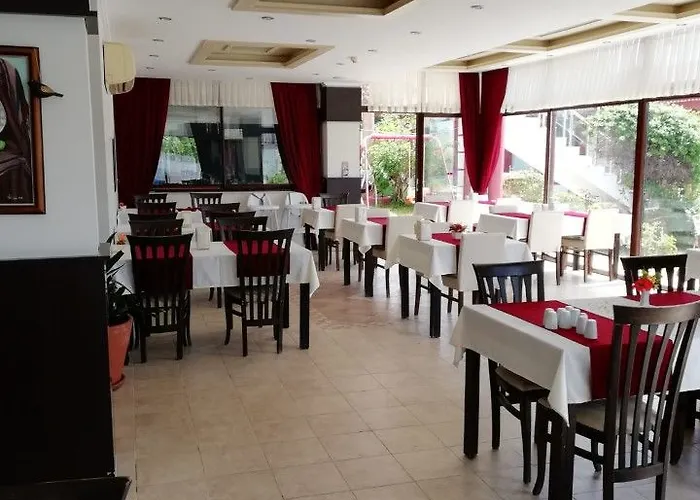 Carna Garden Hotel Side