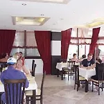 Carna Garden 3* Side