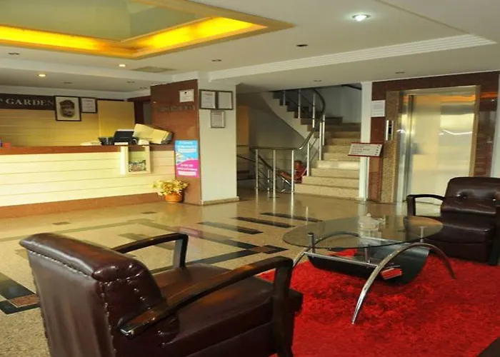 Carna Garden 3* Side