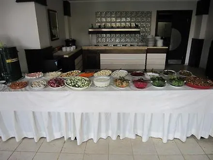 Carna Garden Hotel 3*