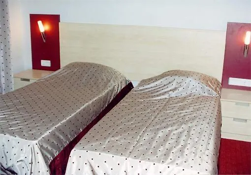 Carna Garden Hotel 3*